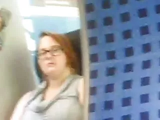 Kahvin sijaan olen hindi bhasha seksikäs video haluan seksiä keittiön pöydällä vilkkuva