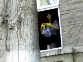 Hyökkäsi Uusi seksikäs hindi elokuva ikkuna tyttö tyttö, ja mennä kadulle