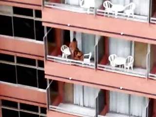 Vauva tappoi äitinsä ensimmäistä kertaa. hindi seksikäs hotelli clip