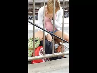 # hindi audio seksikäs tirkistelijä, video seisoo edessä pillua kuin kani #